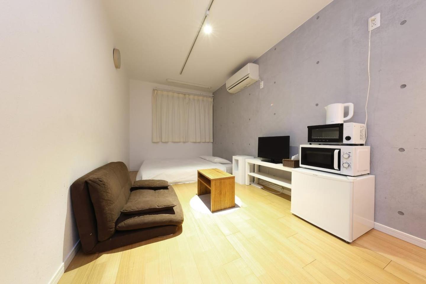 Koma 6 Minutes Walk From Asakusa Sta Prefektura Tokio